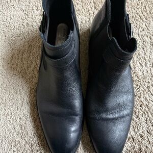 Kenneth Cole Black Leather Ankle Boots